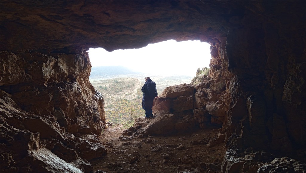 Ruta de los Pilones y cueva de la Boina.